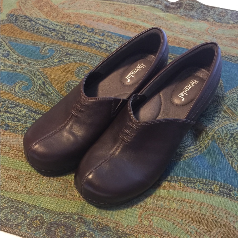 Bjorndal Leather Clogs